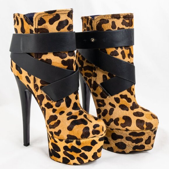 London Trash Shoes - London Trash LT-Monsta Leopard Print Platform Boots, Size 7.5, Real Fur